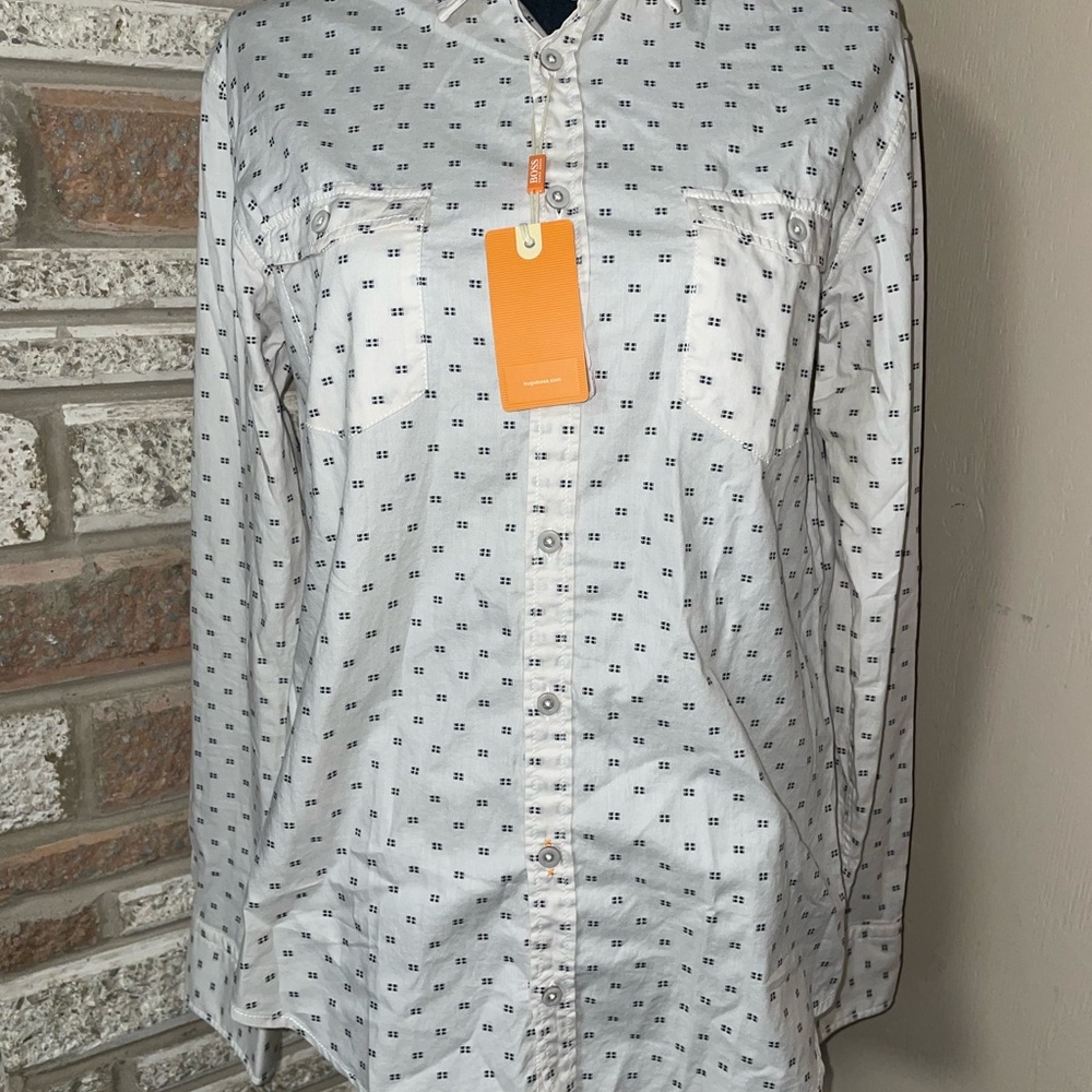 Hugo boss size medium slim fit mens